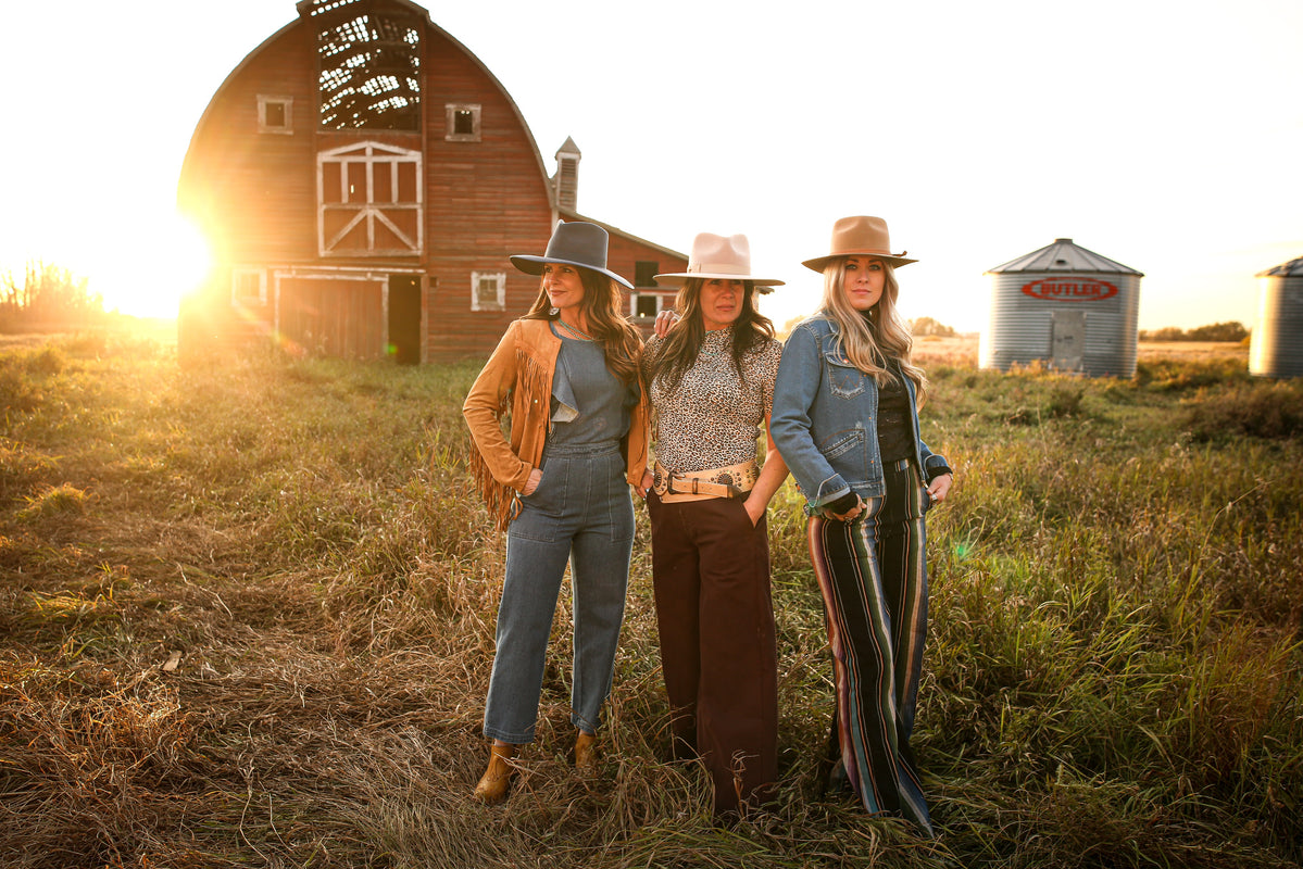 Cowgirl sales chic clothing